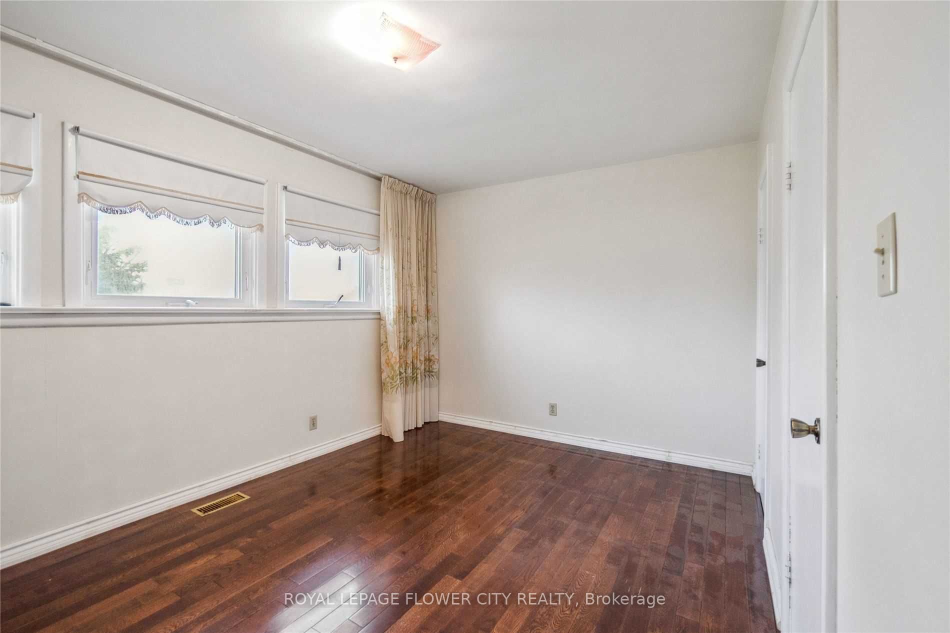 51 Hillside Avenue