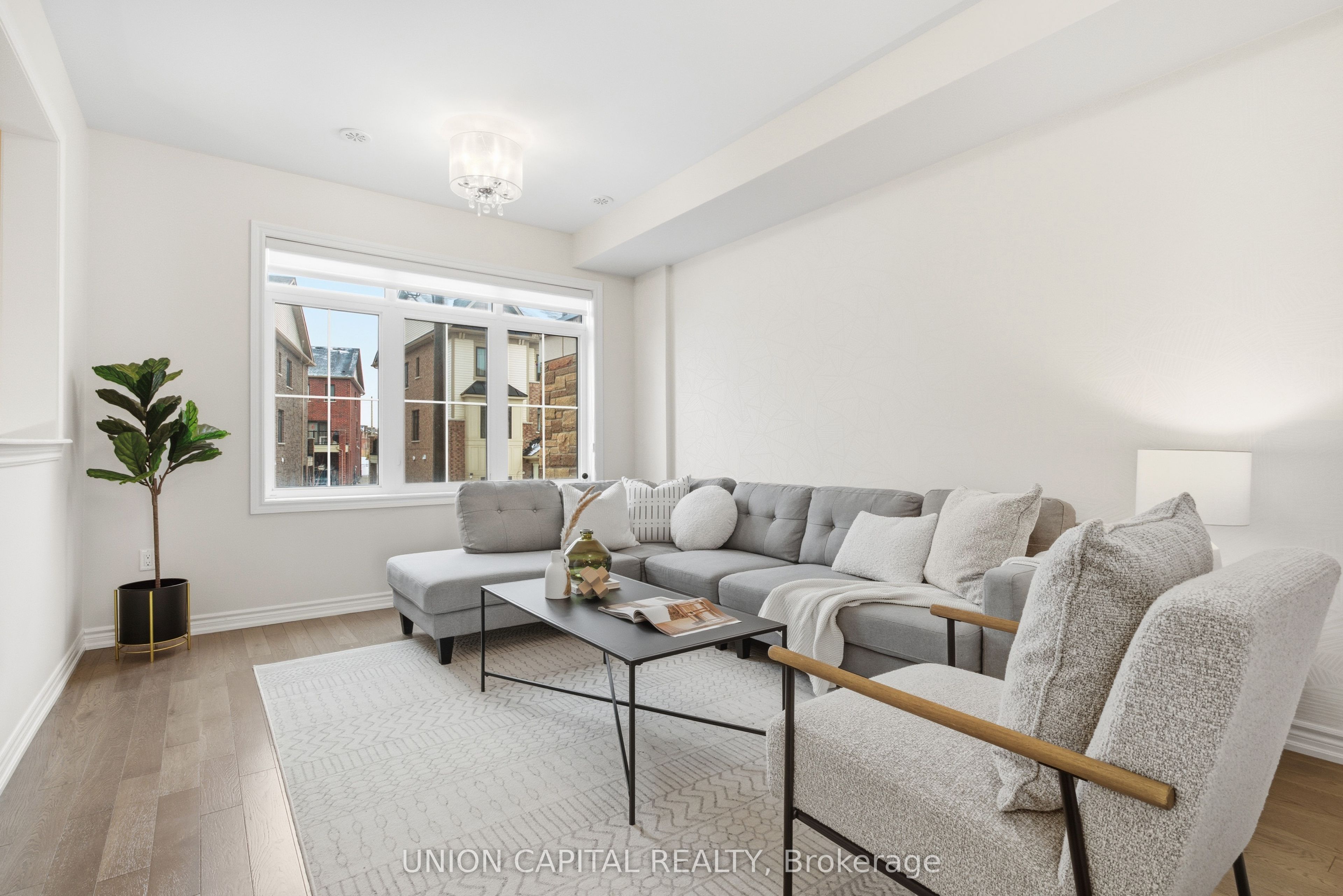 9 Isabella Peach Drive