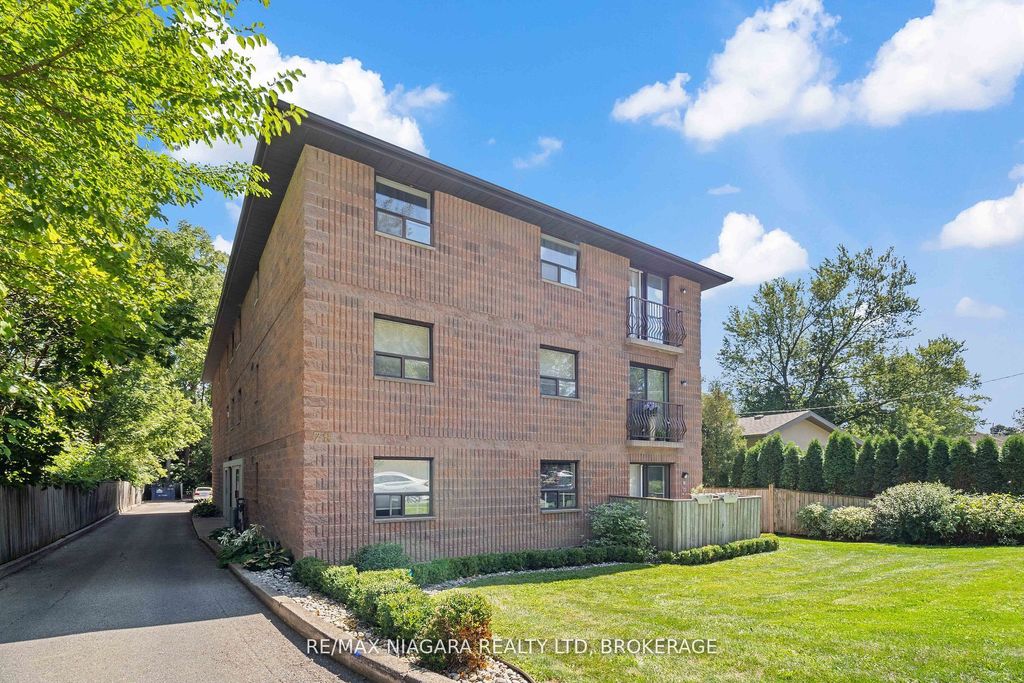 Photo of 78 Welland Street N #302, Thorold, ON L2V 2C1 (MLS # X13104976)