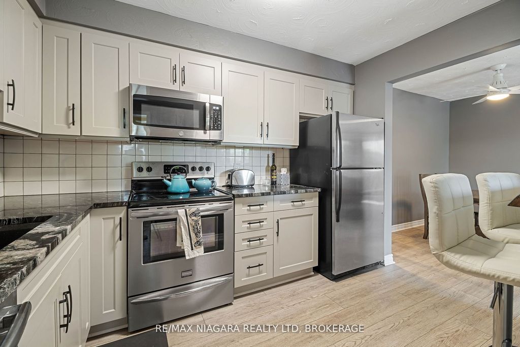 Photo of 78 Welland Street N #302, Thorold, ON L2V 2C1 (MLS # X13104976)