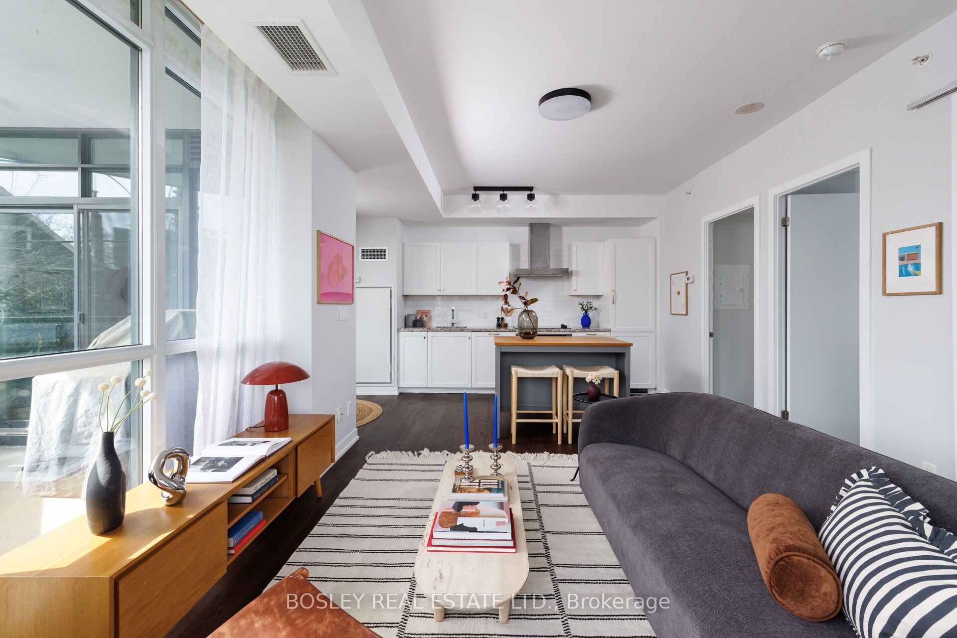 36 Howard Park Avenue 209