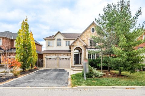 231 Butterfly Lane Oakville ON L6L 6V4