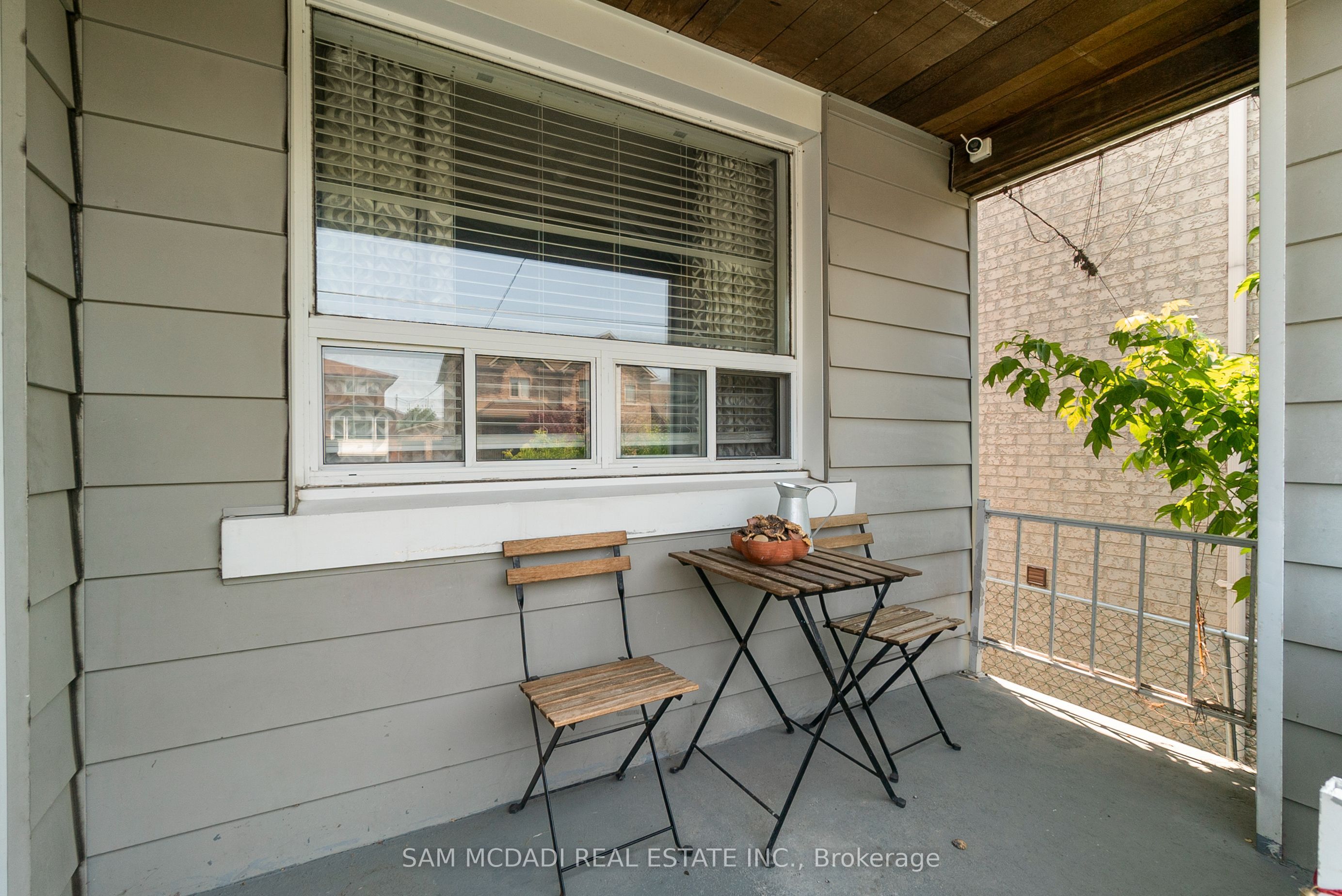 349 Melrose Street