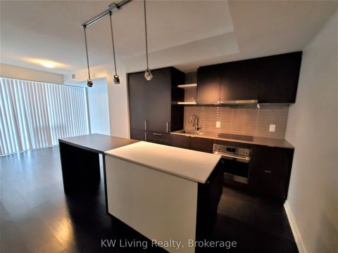 100 Harbour Street 2005 Toronto ON M5J 0B5