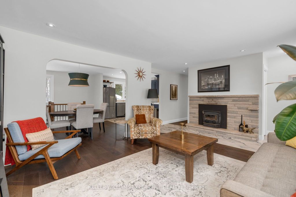 Photo of 51 Fittons Road E, Orillia, ON L3V 2J2 (MLS # S12699616)