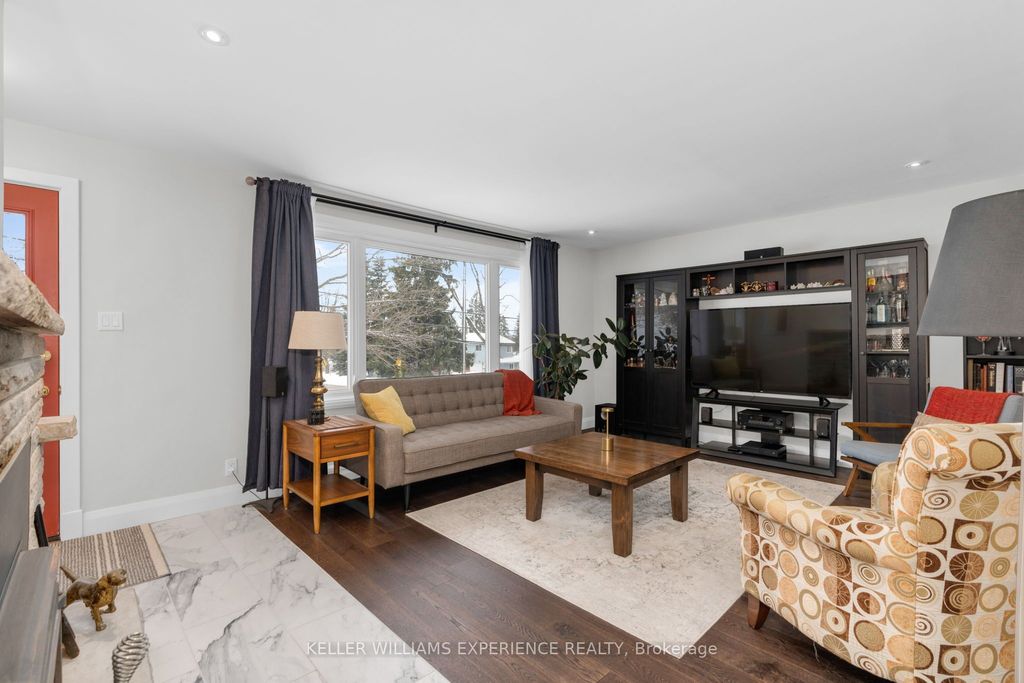 Photo of 51 Fittons Road E, Orillia, ON L3V 2J2 (MLS # S12699616)
