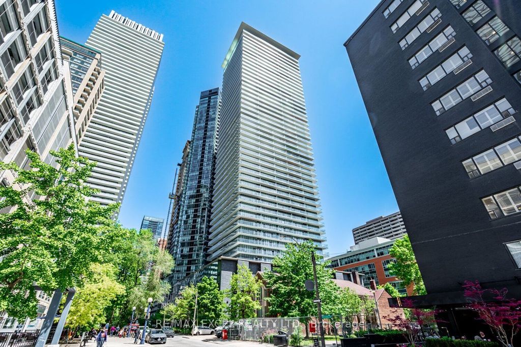 Photo of 33 Charles Street E #3709, Toronto, ON M4Y 1R9 (MLS # C12770752)