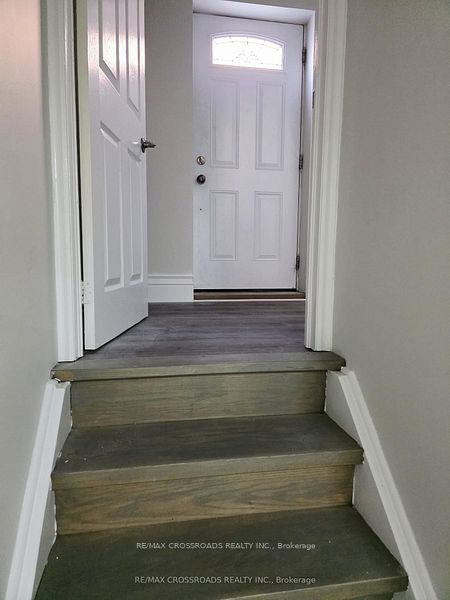 50 Grandlea Crescent