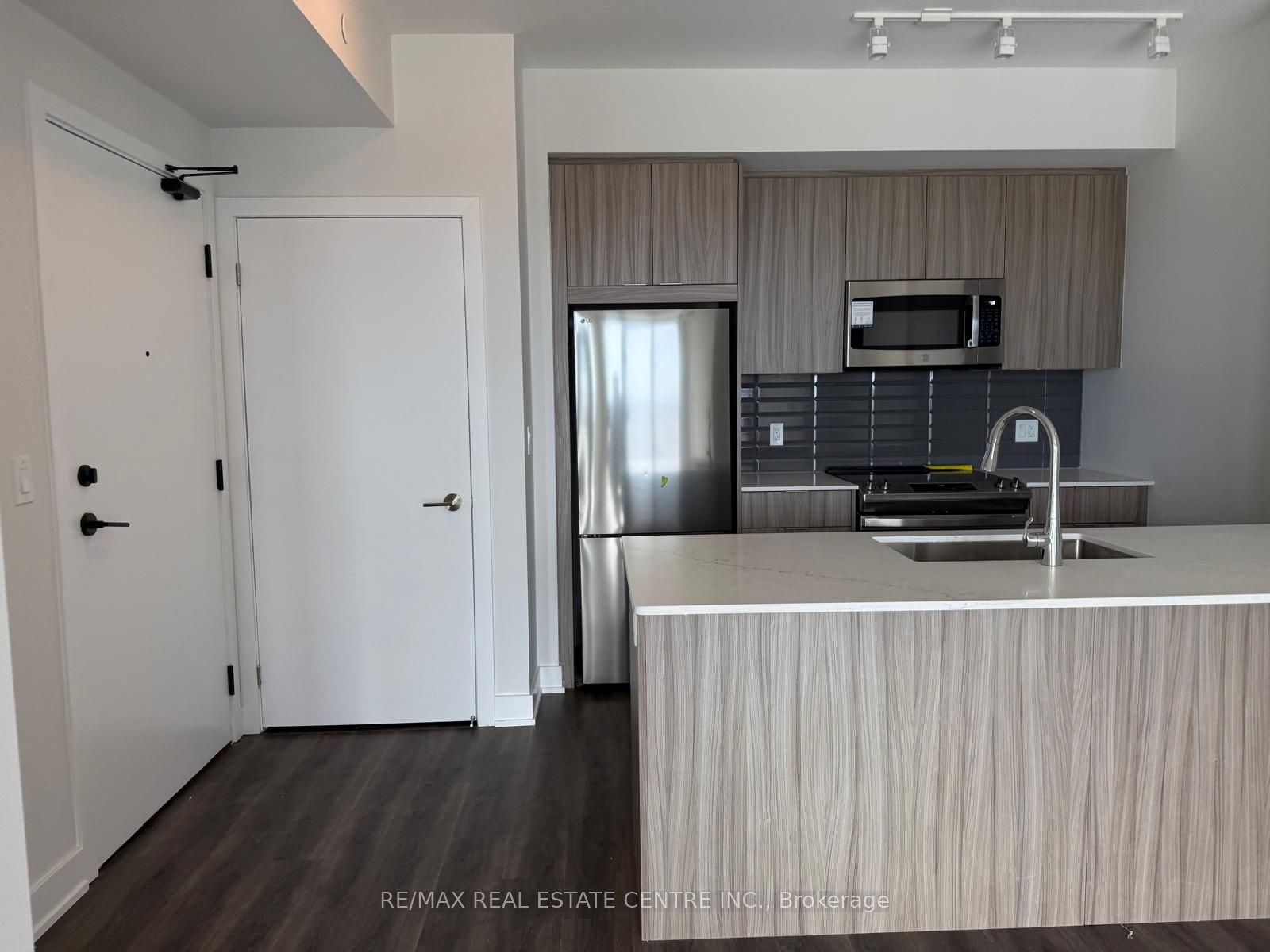 430 Square One Drive 1007