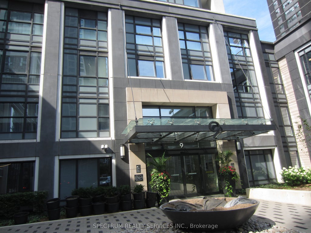 Photo of 9 Mabelle Avenue #3325, Toronto, ON M9A 4X7 (MLS # W13645096)