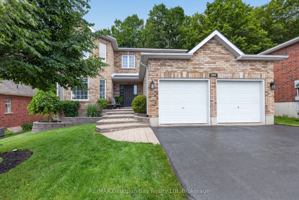 Photo of 400 Keller Drive, Midland, ON L4R 0A7 (MLS # S13507026)