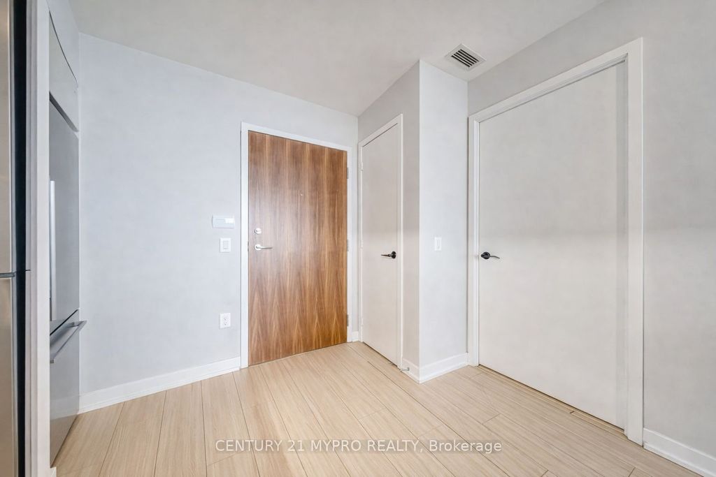 Photo of 85 Queens Wharf Road #2611, Toronto, ON M5V 0J8 (MLS # C12968530)