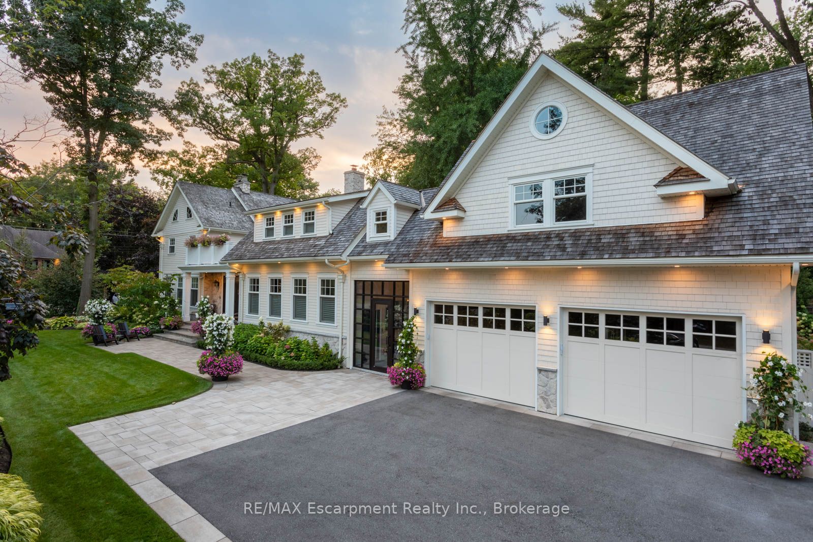 347 EAST HART Crescent