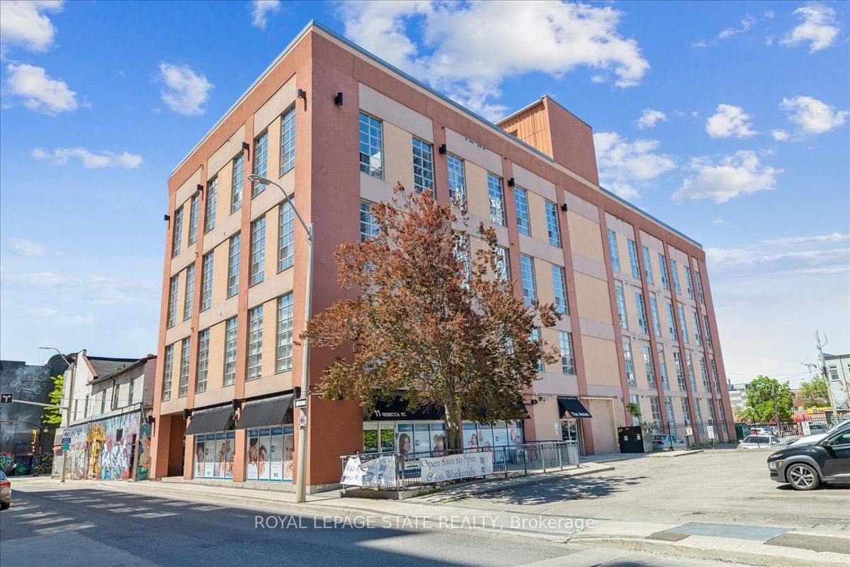 Photo 1 of 29 — 11 Rebecca Street 105, Hamilton, ON L8R 3H7