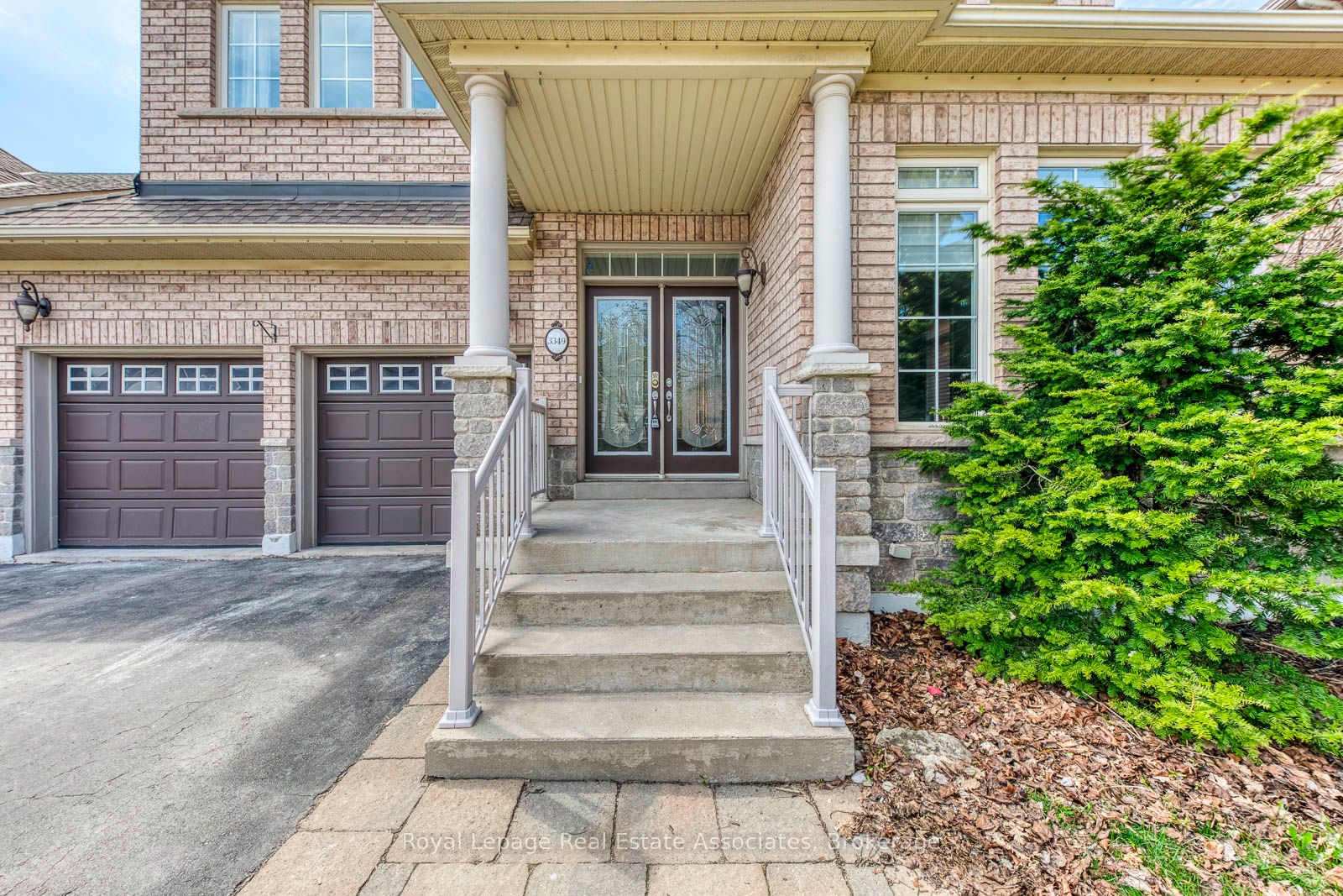 3349 Springflower Way