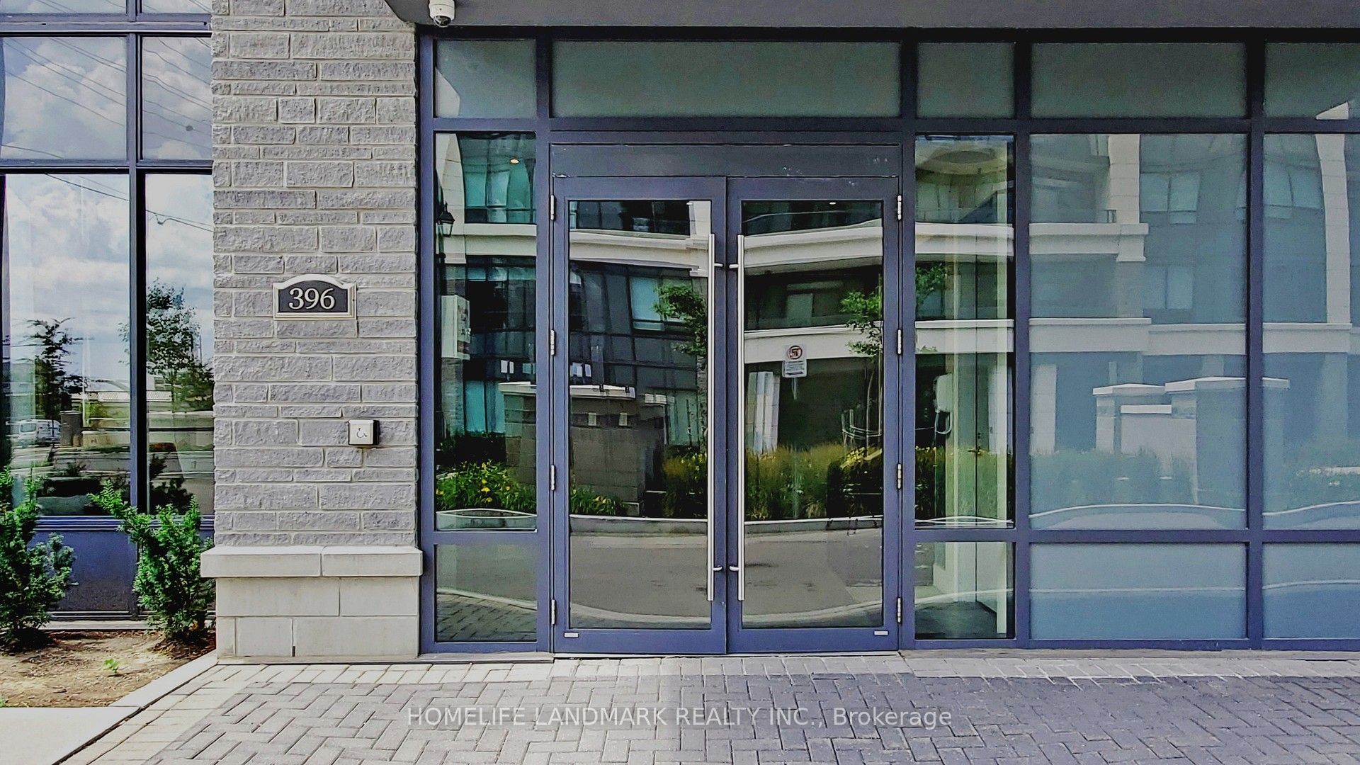 396 Highway 7 N/A E 319