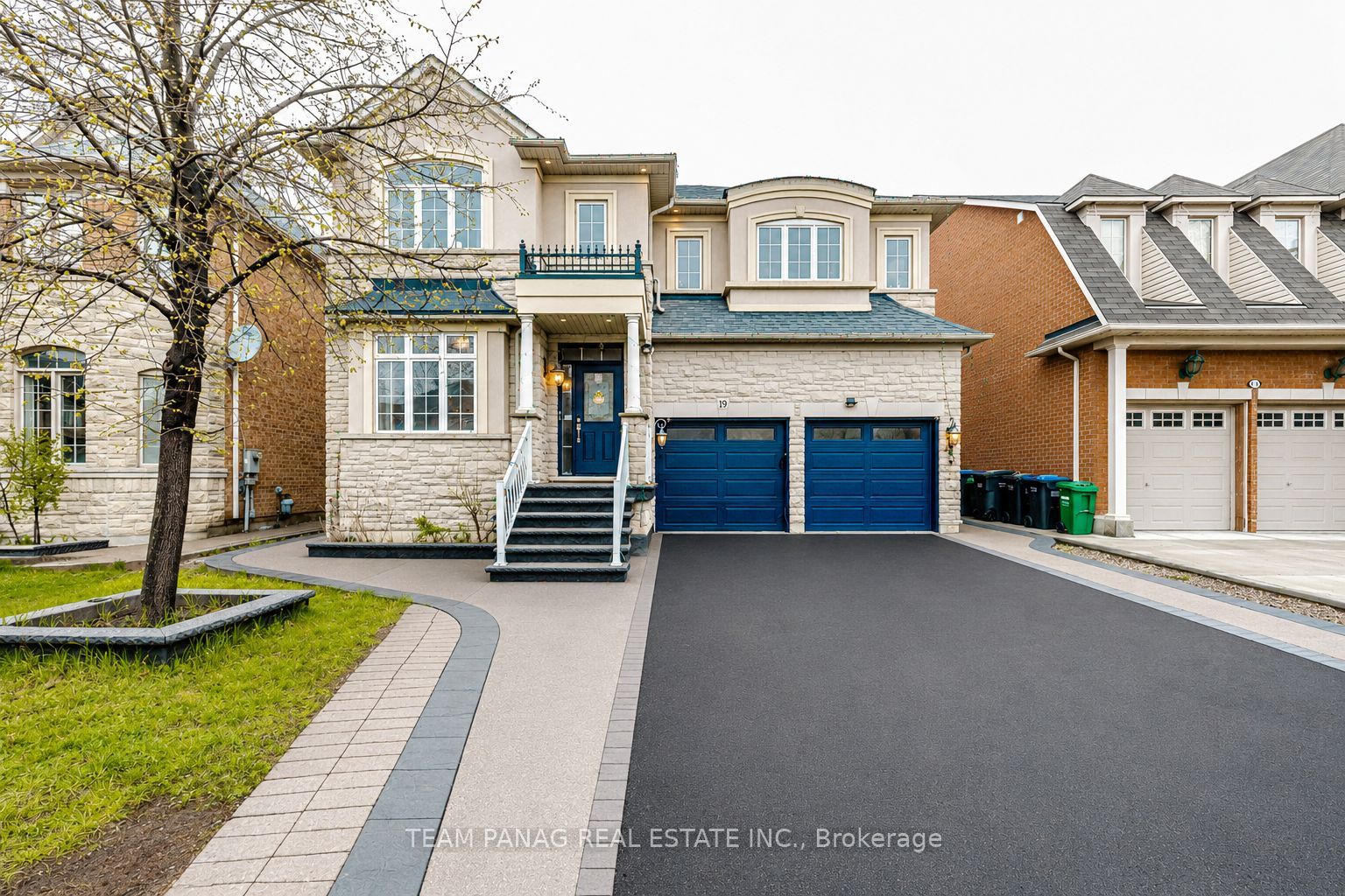 19 Valleycreek Drive