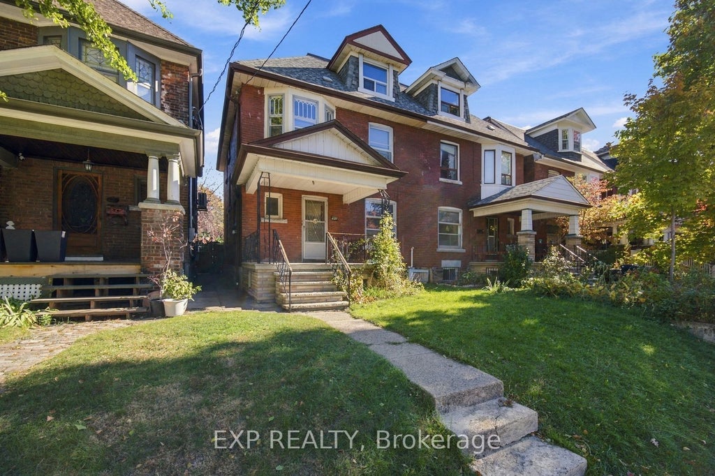 Photo of 101 Beatrice Street, Toronto, ON M6J 2T2 (MLS # C14106804)