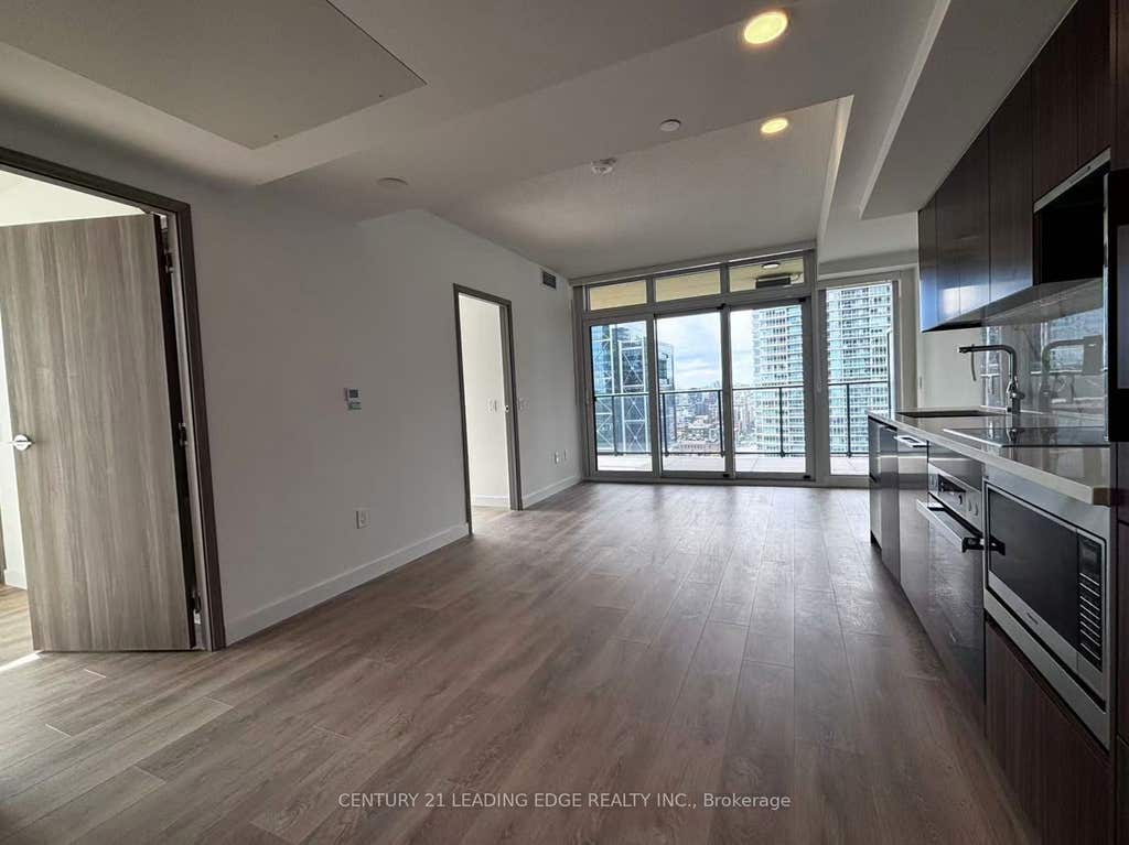 Photo of 3 Concord Cityplace Way #2203, Toronto, ON M5V 0X3 (MLS # C13689652)