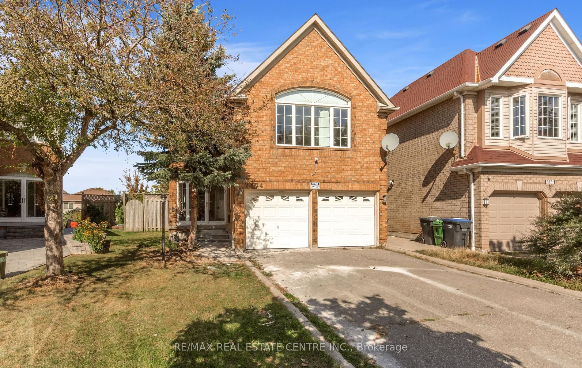 2874 Gardenview Crescent Upper