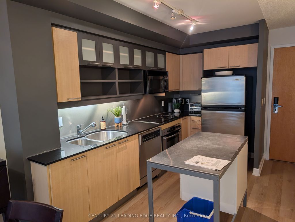 Photo of 36 Blue Jays Way #723, Toronto, ON M5V 3T3 (MLS # C12680772)