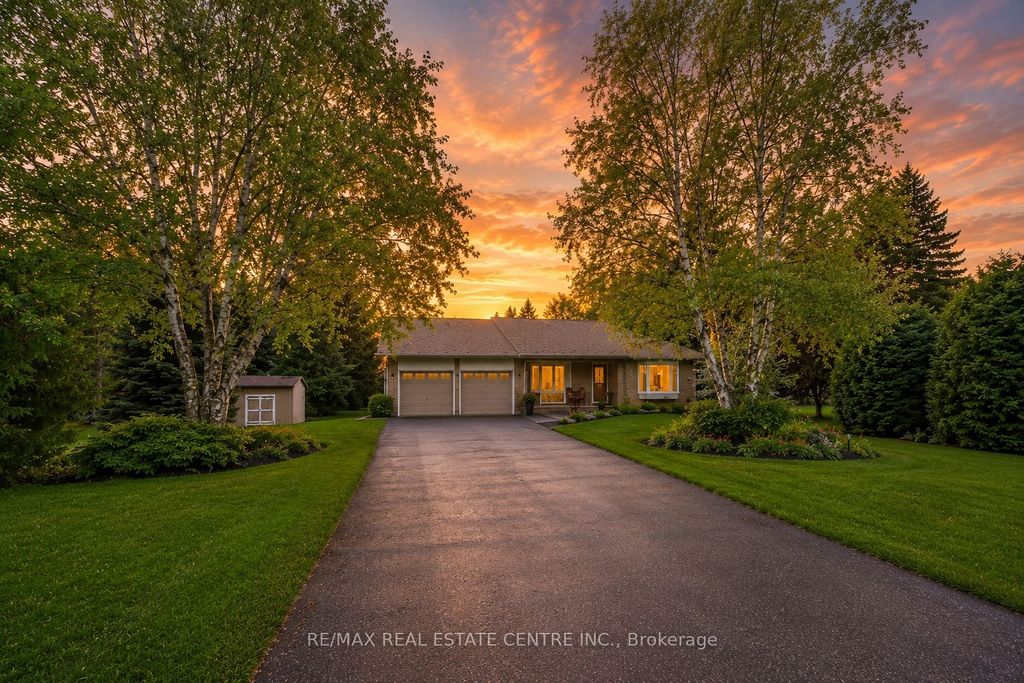 Photo of 1684 Vaughan Drive, Caledon, ON L7K 1C5 (MLS # W13167964)
