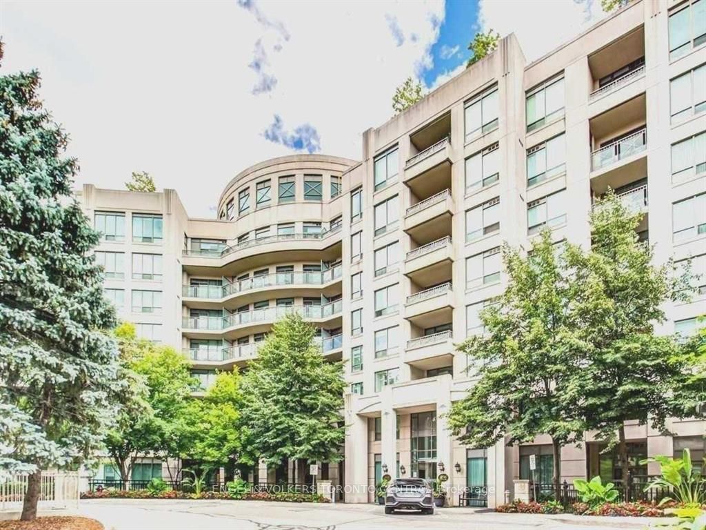 205 The Donway Way W 104