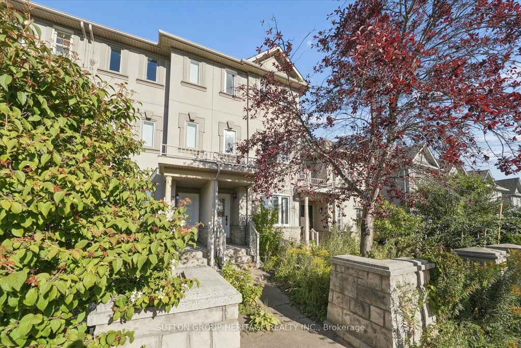 Photo of 8915 Yonge Street, Richmond Hill, ON L4C 0L5 (MLS # N13870066)