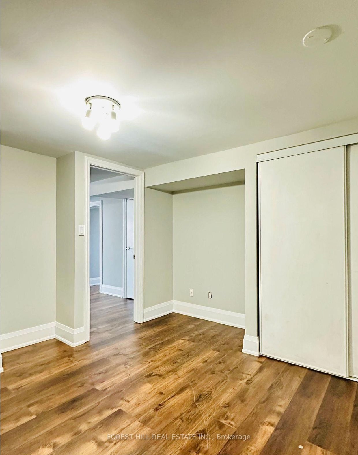 7 ISHERWOOD Court BSMT