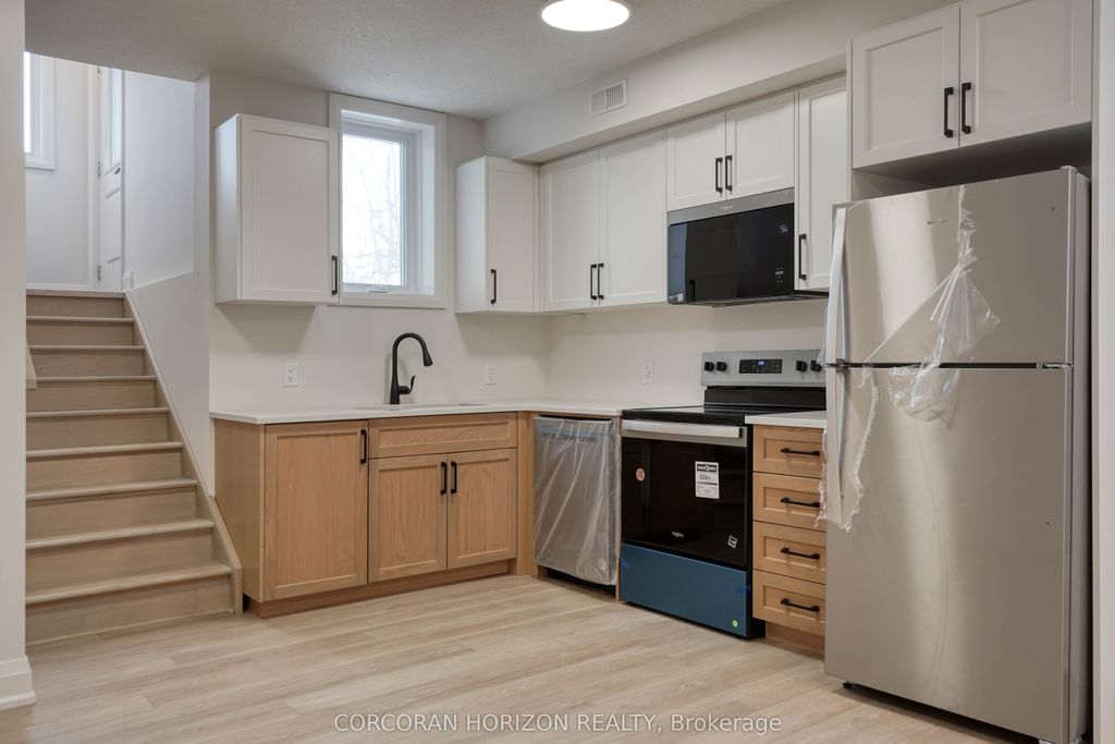 Photo of 800 Myers Road #107, Cambridge, ON N1R 5S2 (MLS # X12828250)