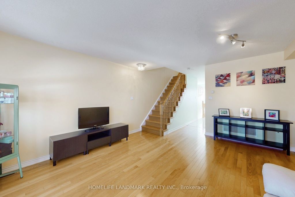 Photo of 323 Caboto Trail, Markham, ON L3R 1L2 (MLS # N12747040)