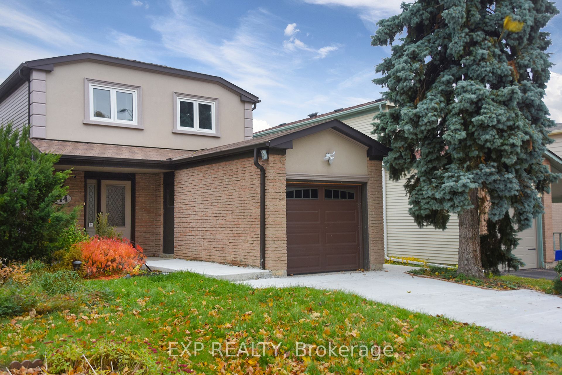 144 Snowshoe Crescent