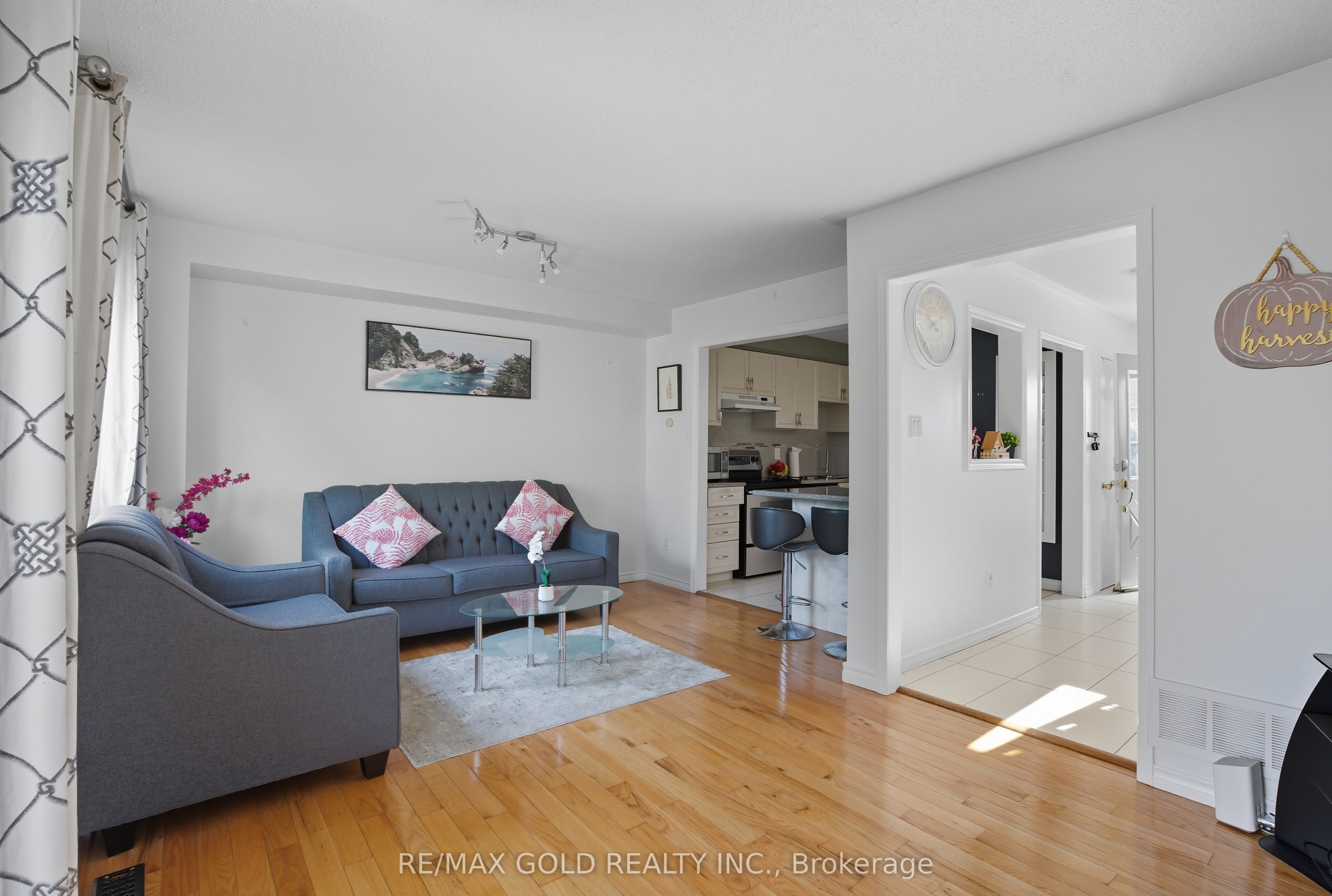 26 Wickstead Court 13