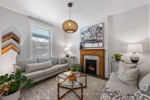 101 Silver Birch Avenue Toronto ON M4E 3L3