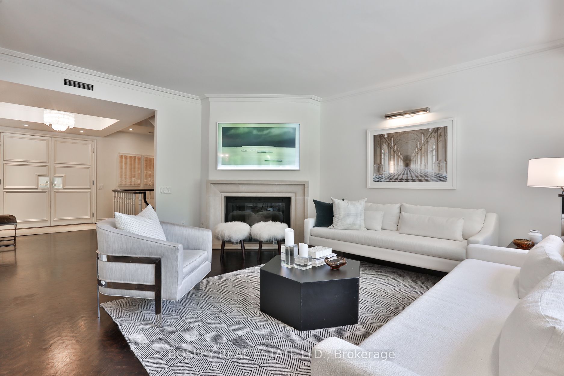4 Lowther Avenue 101