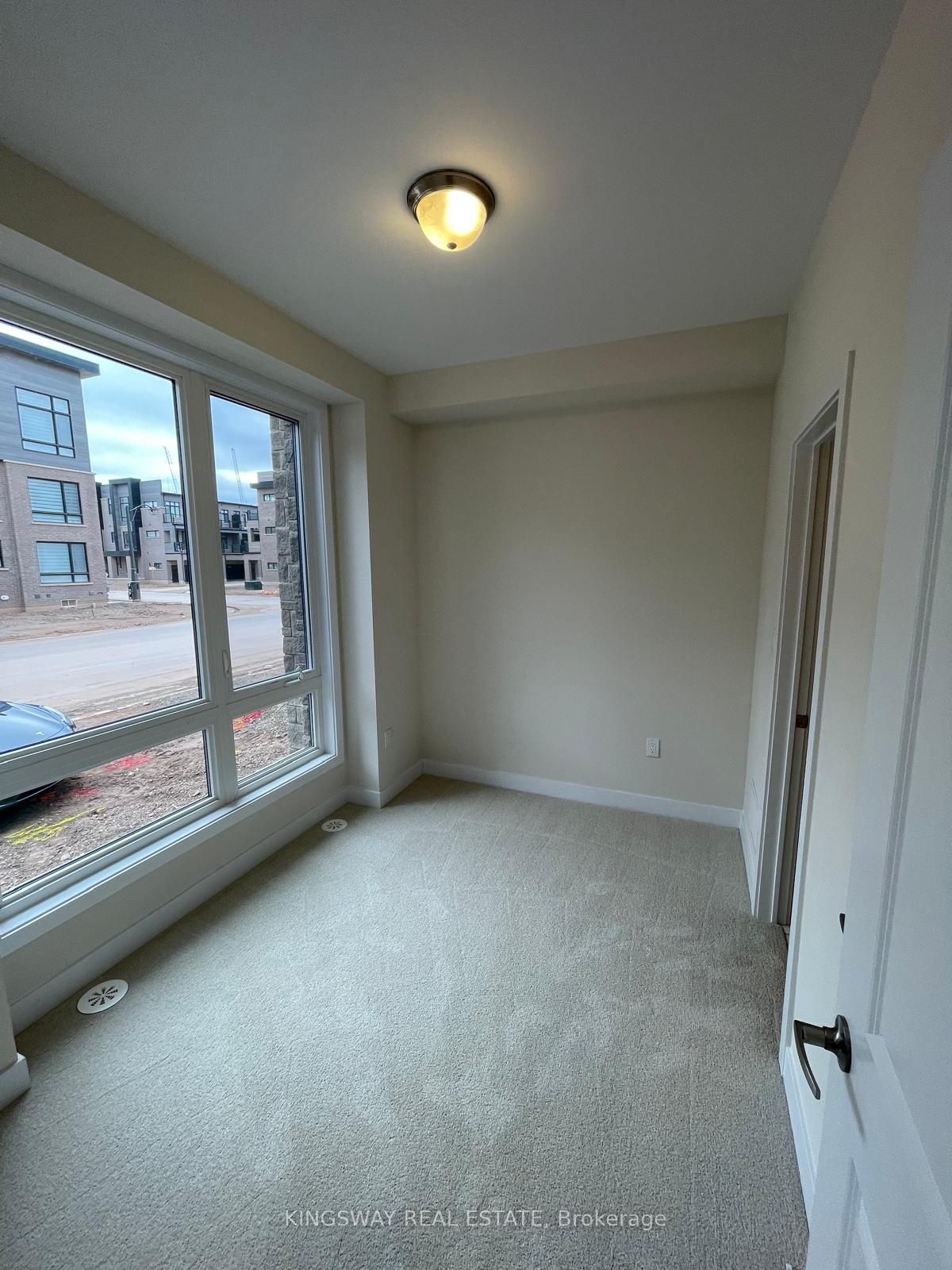 3082 Meadowridge Drive
