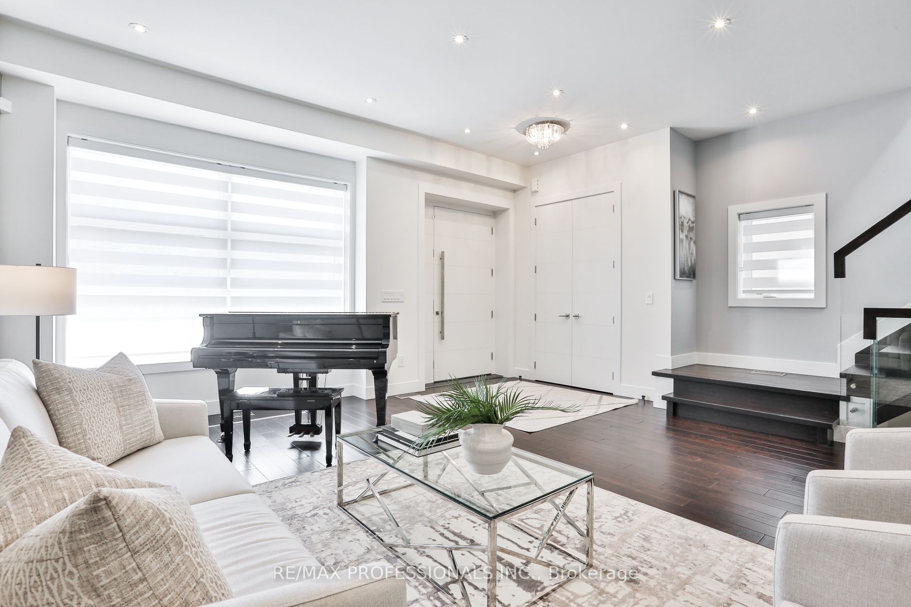 54 Renown Road