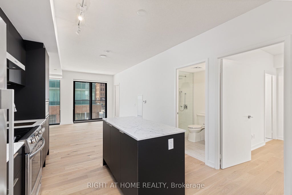 Photo of 25 richmond Street E #315, Toronto, ON M5C 0A6 (MLS # C13853078)