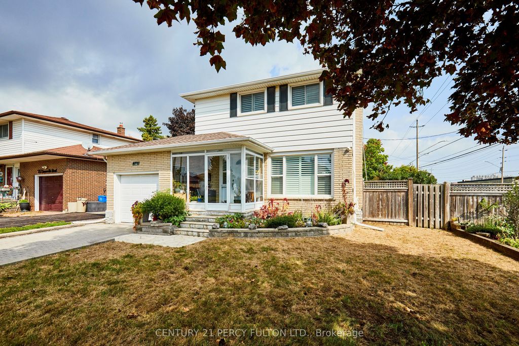 Photo of 1349 Somerville Street N, Oshawa, ON L1G 4L3 (MLS # E12768188)