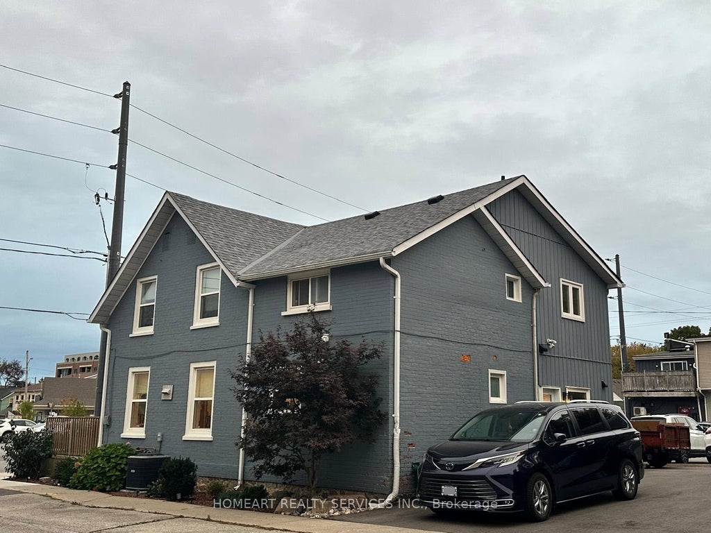 Photo of 18 Edward Street, Whitchurch-Stouffville, ON L4A 1A4 (MLS # N13846424)