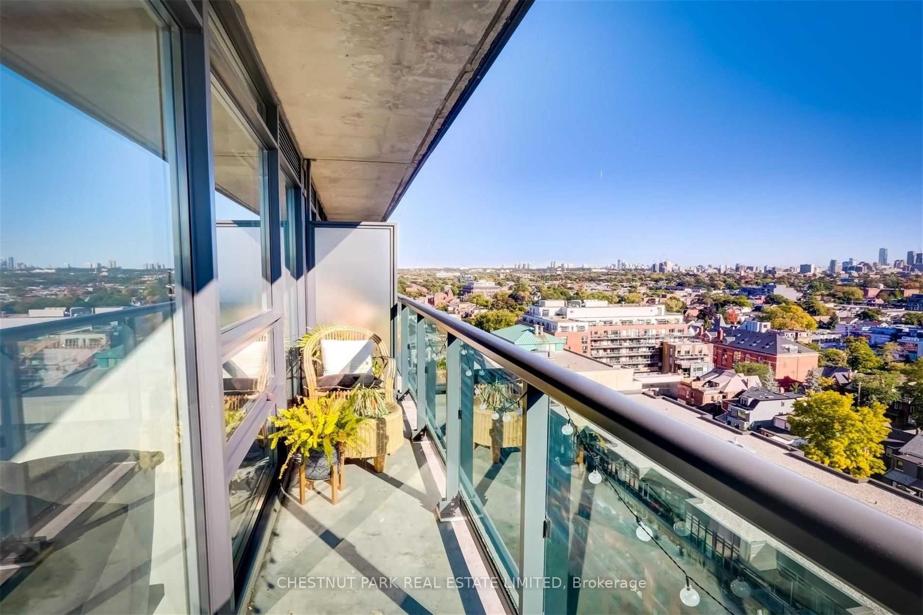 36 Lisgar Street 2111E