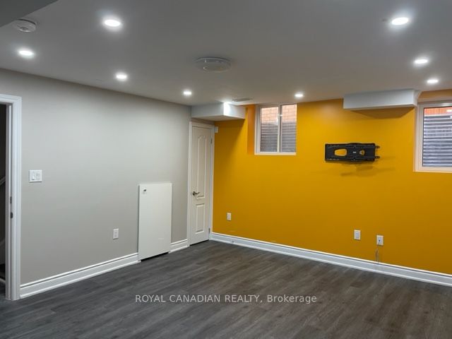 746 Miltonbrook Crescent