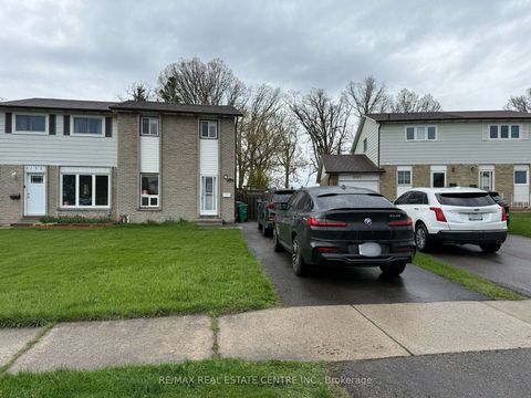 3151 Jessica Court Mississauga ON L5C 1X7