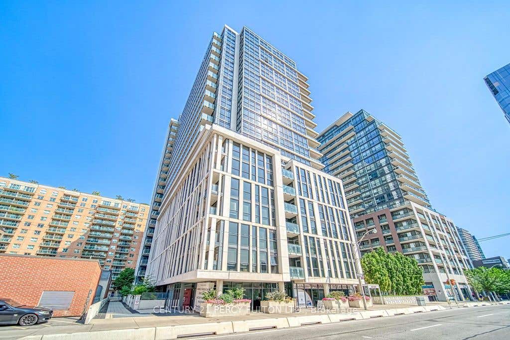 Photo of 400 Adelaide Street E #1107, Toronto, ON M5A 4S3 (MLS # C13672368)