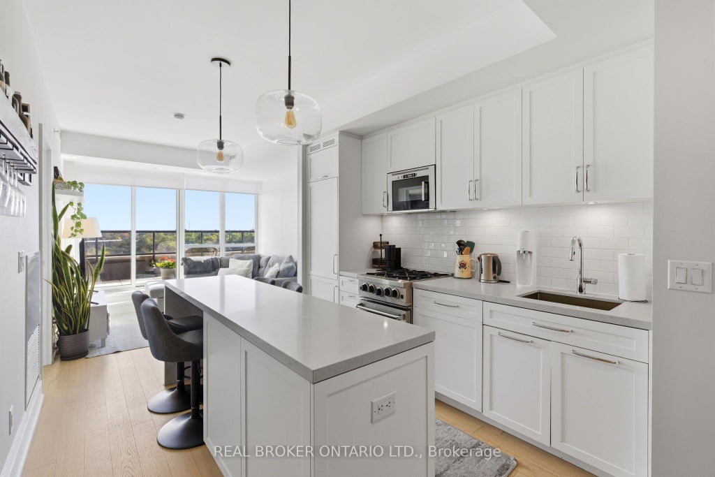 Photo of 25 Malcolm Road #606, Toronto, ON M4G 0C1 (MLS # C13840088)