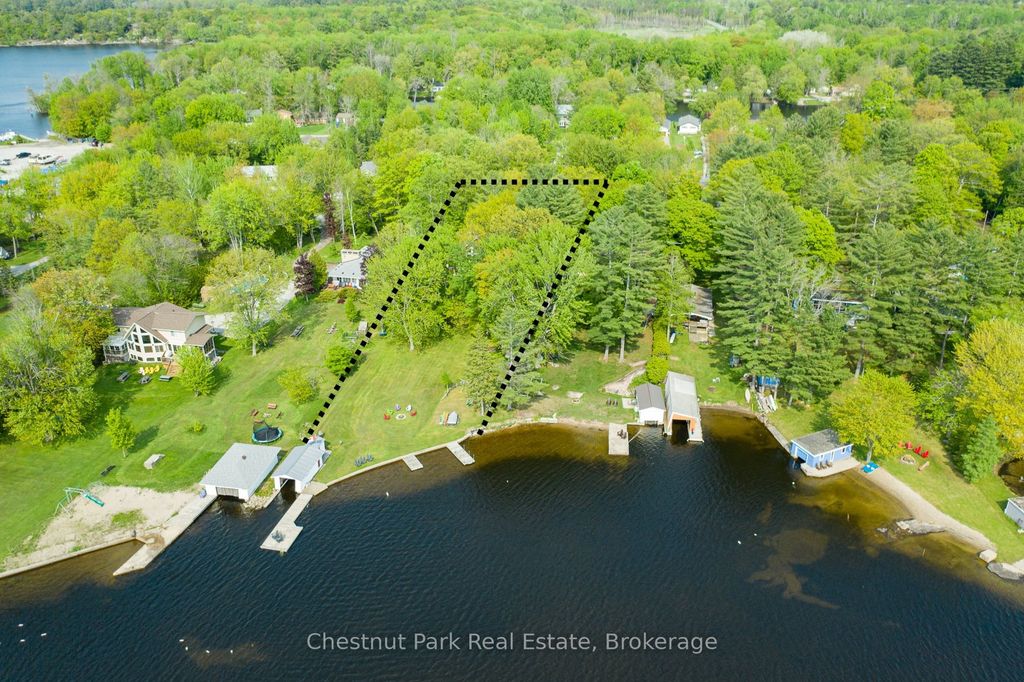 Photo of 3547 Lauderdale Point Crescent, Severn, ON P0E 1N0 (MLS # S13140424)