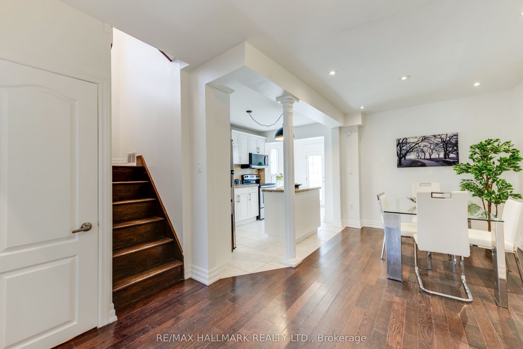 Photo of 129 Woodfield Road, Toronto, ON M4L 2W5 (MLS # E13049978)