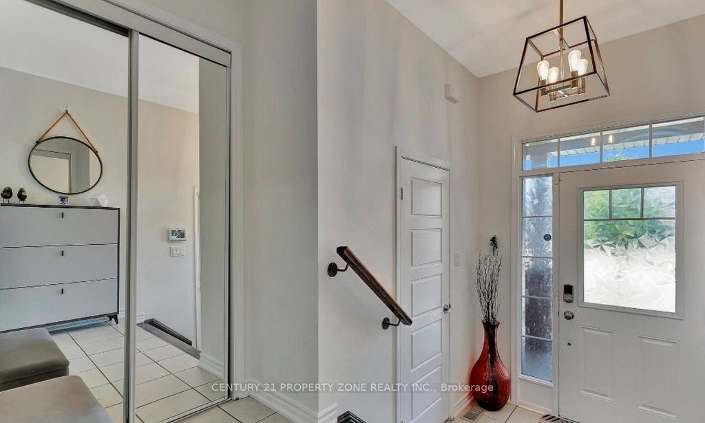 Photo of 254 Waterbrook Lane, Kitchener, ON N2P 0H7 (MLS # X13440972)