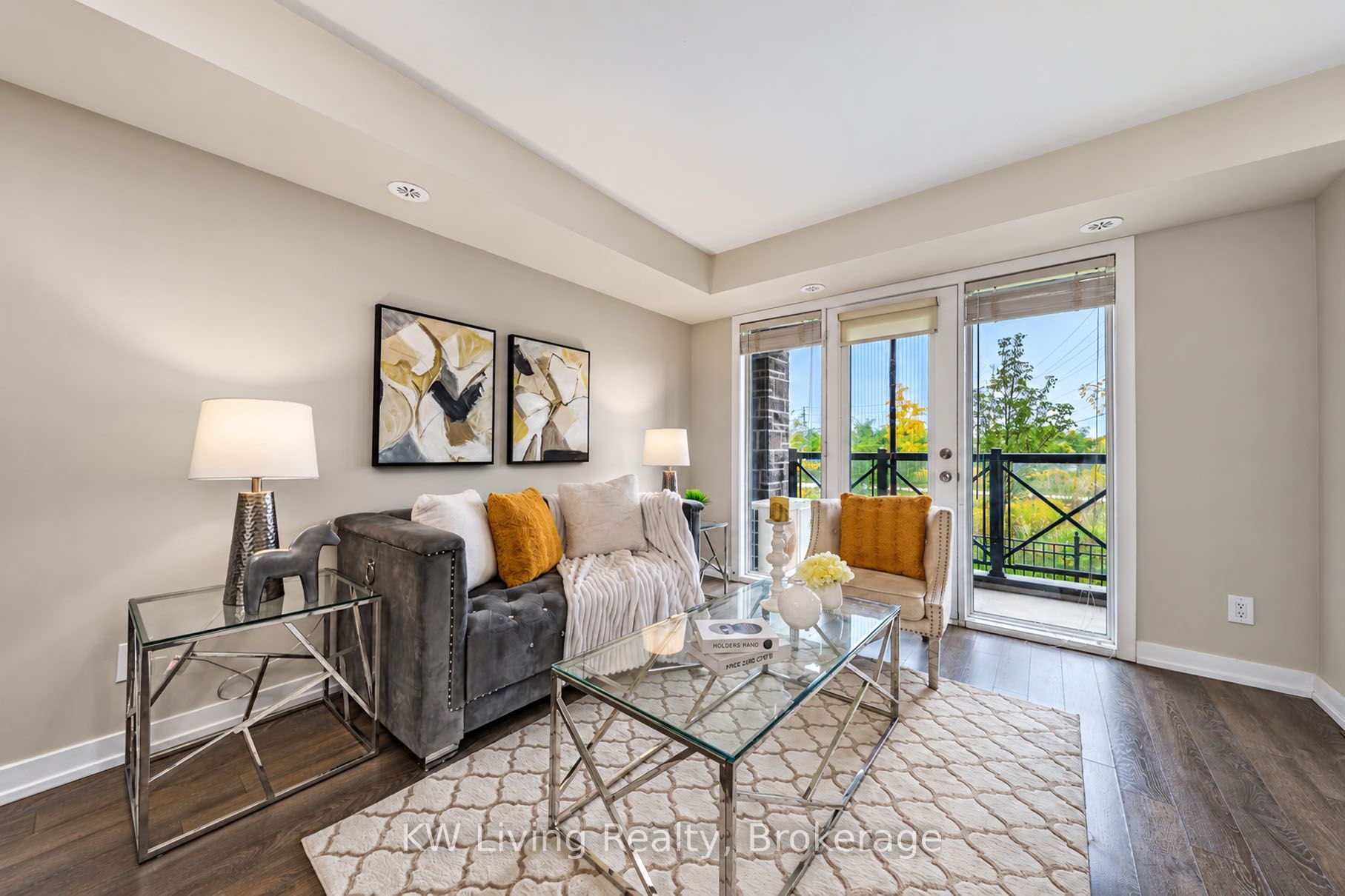 20 Dunsheath Way 318