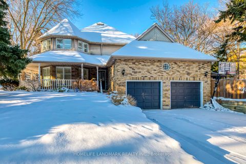 Photo of 427 CAIRNCROFT Road, Oakville, ON L6V 4N1 (MLS # W12723170)